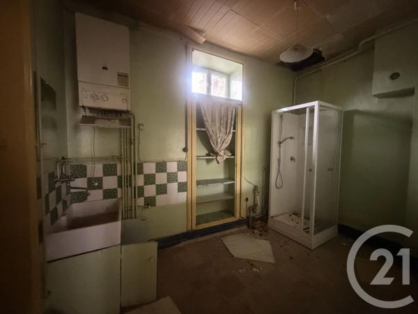 Immeuble à vendre  168,22 m 2   ANNONAY  - 07