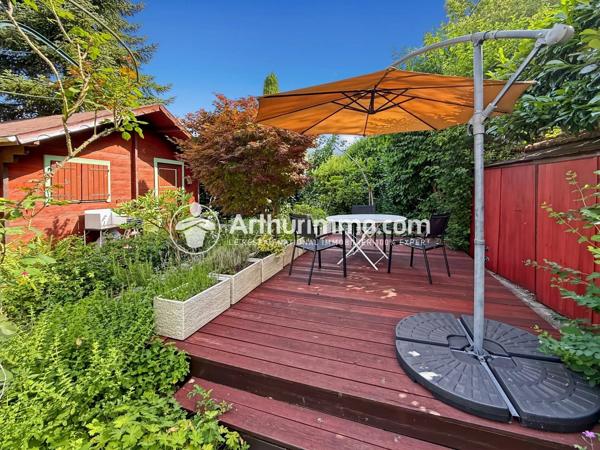 Vente                                                      Maison
                        
                     7 pièces                      160 m2                     à Soisy-sur-Seine