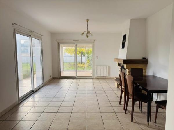 Maison traditionnelle Cozes 85 m²