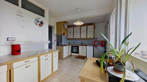 Résidence « Les Aiguillettes » – Appartement 4 pièces, balcons, loggias, cave - Visite virtuelle sur demande