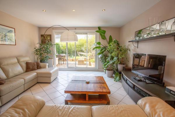 SUPERBE MAISON FAMILIALE