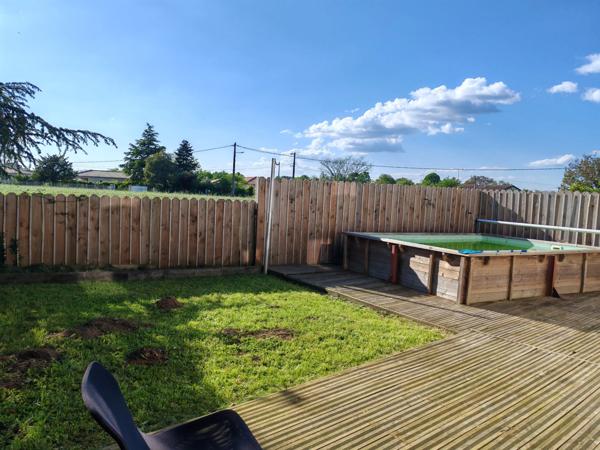 Maison 79 m² avec garage et piscine ST MERDARD DE GUIZIERES