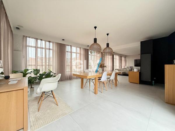 Somptueux duplex de 319 m2 secteur Vieux-Lille , Lille