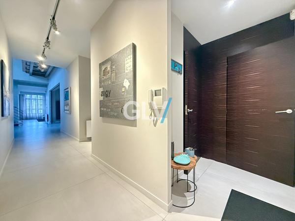 Somptueux duplex de 319 m2 secteur Vieux-Lille , Lille