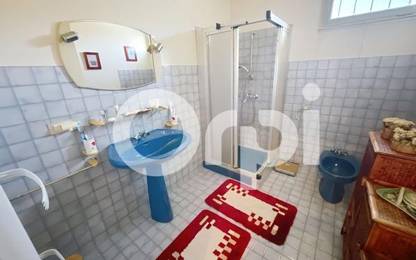 Maison à vendre    5 pièces •  Cosnac