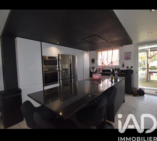 Maison à vendre 5 pièces 165 m² Cintegabelle