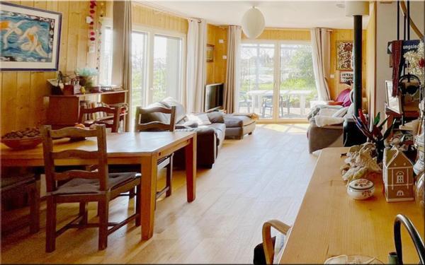 Maison à vendre 5 pièces THOIRY (01) EXCLUSIVITÉ-MAISON OSSATURE BOIS-STUDIO-VUE JURA