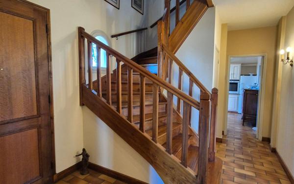 Maison à vendre    8 pièces •  Castres