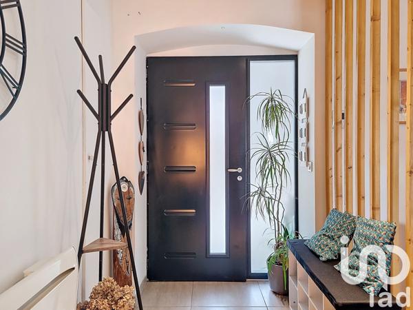 Location appartement 2 pièces 52 m² Saint-Jorioz