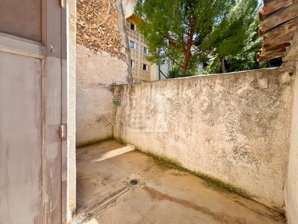 A VENDRE - T2/3 44 m²  - à rénover à Saint Victor, Marseille 13006