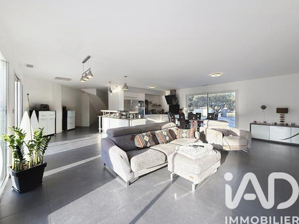 Maison à vendre 6 pièces 187 m² Colomiers