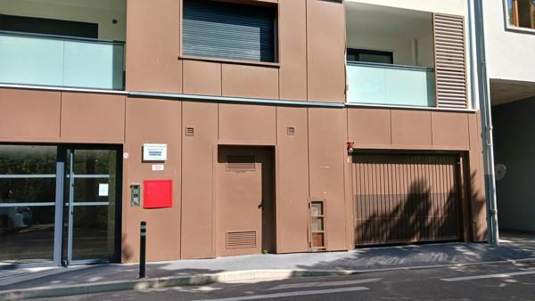 Parking / Box à louer à Chambéry (73000)