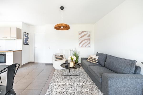 Appartement contemporain avec balcon