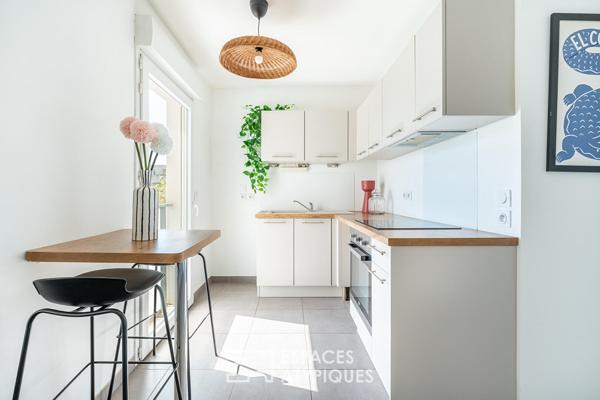 Appartement contemporain avec balcon