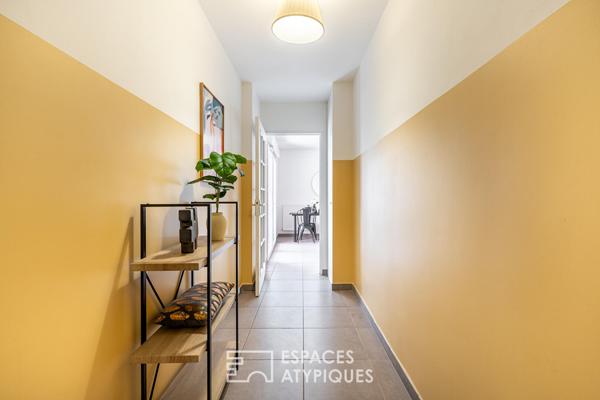 Appartement contemporain avec balcon