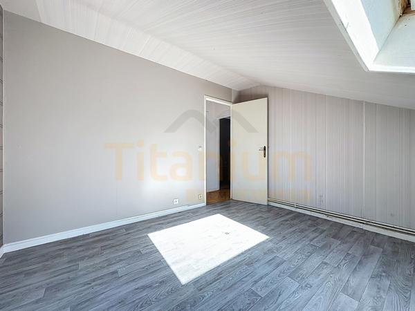 Saint-Clair-sur-Epte (95770) Appartement – 52 m² – Accès rapide D14 – Stationnement privatif