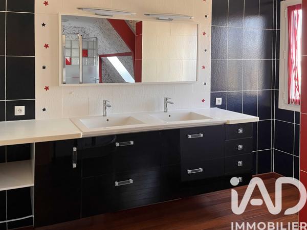 Maison à vendre 6 pièces 194 m² Orry-la-Ville