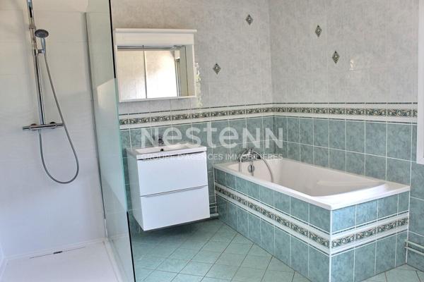 SOMMEILLES Maison de 160m² 9 pièces dont 3 chambres, garage et jardin de 1016 m²