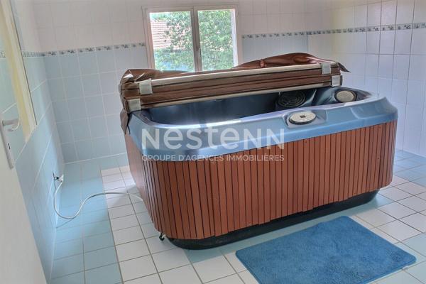 SOMMEILLES Maison de 160m² 9 pièces dont 3 chambres, garage et jardin de 1016 m²