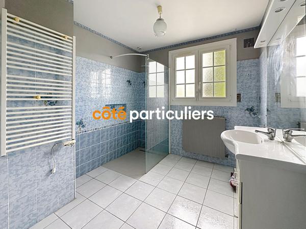 Vente Maison144 m² - 5 Pièces - BARBATRE (85630)