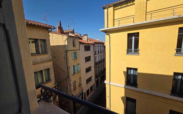 Appartement à vendre    2 pièces • 46 m2 Perpignan