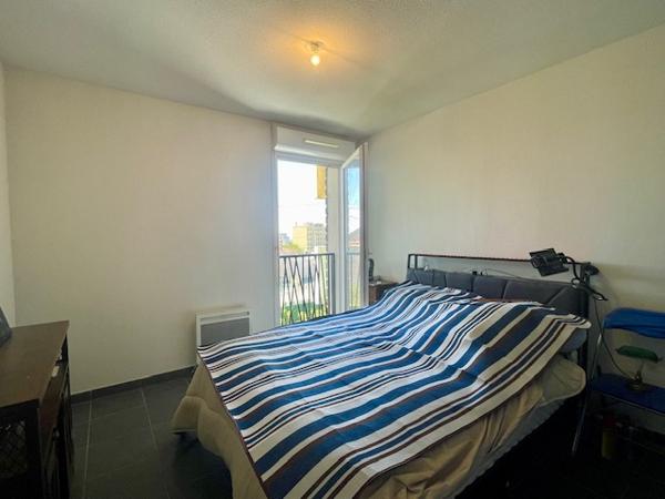 Marseille (13014) Appt deux pièces de 42m² avec terrasse, vue dégagée avec box.