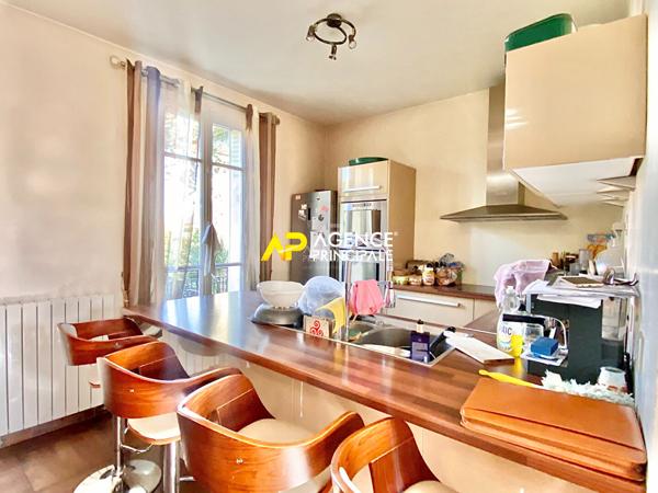 Sartrouville La Croix Blanche Maison 6 pièces 4 chambres 115 m² 620 000 € **  - Référence  9588