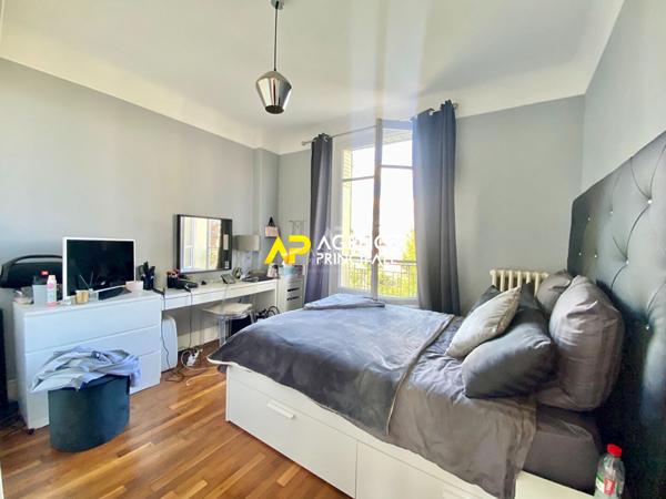 Sartrouville La Croix Blanche Maison 6 pièces 4 chambres 115 m² 620 000 € **  - Référence  9588
