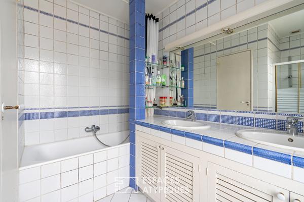 La « Familiale » des années 20 ,architecture esprit du Nord et la Défense à 15 min (RER A)