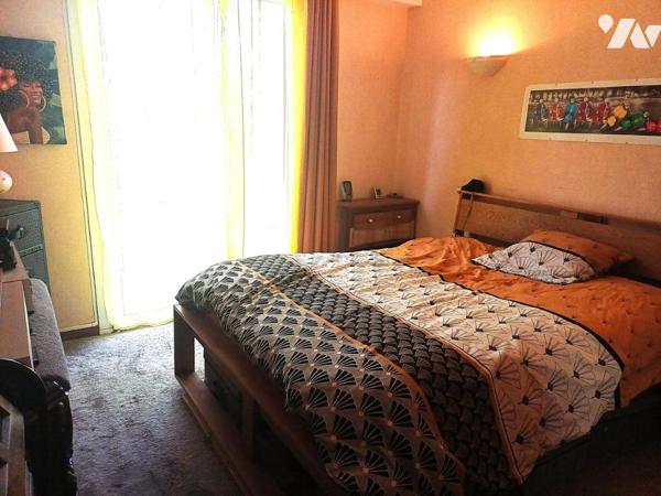 A VENDRE à REZE quartier St Paul - Maison T7 d'env. 134m2 + jardin clos