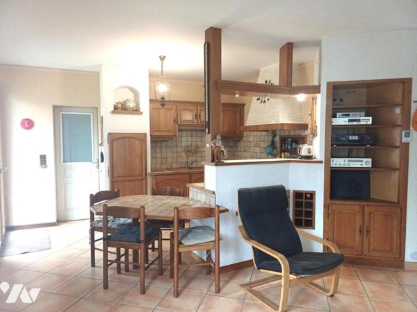 A VENDRE à REZE quartier St Paul - Maison T7 d'env. 134m2 + jardin clos
