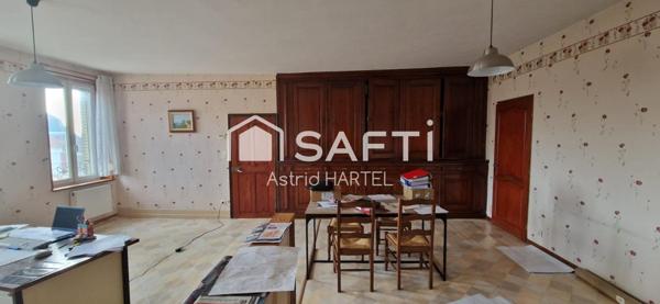 Immeuble de 240 m² avec local commercial et logement à l’étage