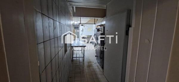 Immeuble de 240 m² avec local commercial et logement à l’étage