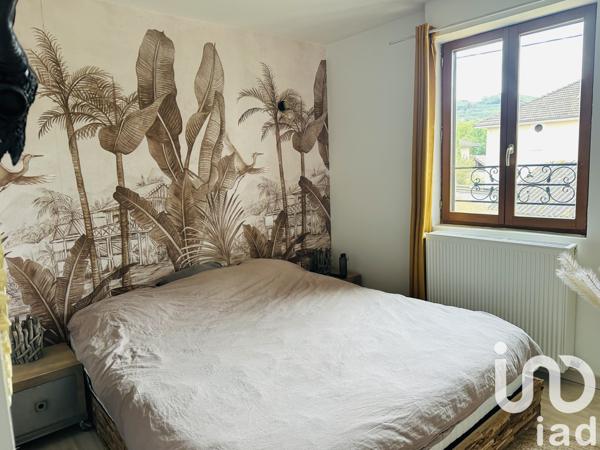 Maison à vendre 6 pièces 131 m² Saint-Étienne-de-Saint-Geoirs