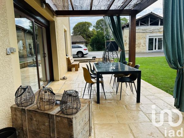 Maison à vendre 6 pièces 131 m² Saint-Étienne-de-Saint-Geoirs