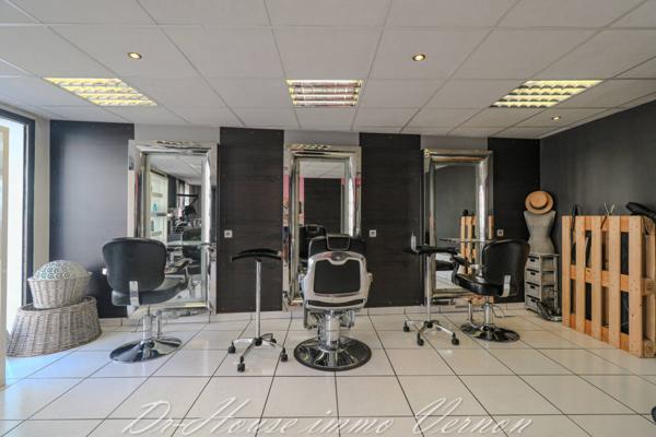 Commerce à vendre 4 pièces de 80 m²