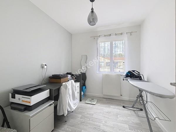 Maison à vendre 7 pièces - Montaigu Vendée