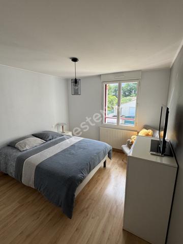 Maison à vendre 7 pièces - Montaigu Vendée