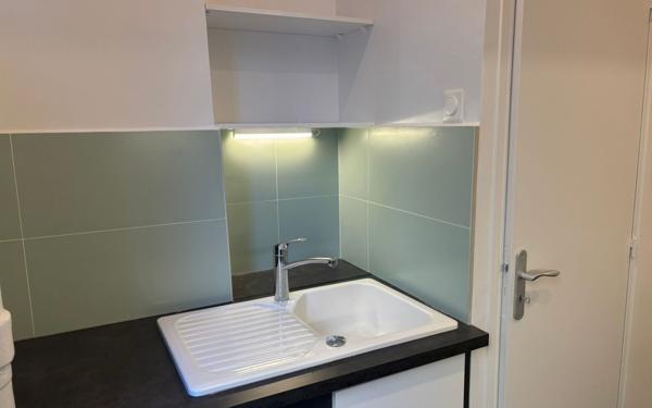 Appartement à louer    3 pièces • 71,25 m2 Paris 11