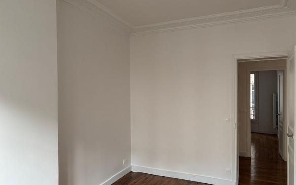Appartement à louer    3 pièces • 71,25 m2 Paris 11