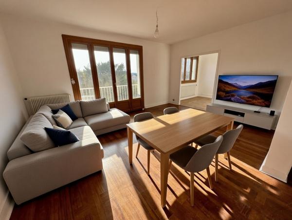 Appartement Nanterre 4 pièce(s) 77 m2