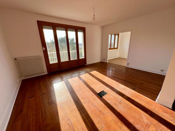 Appartement Nanterre 4 pièce(s) 77 m2