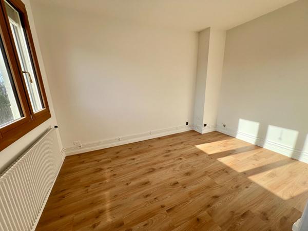 Appartement Nanterre 4 pièce(s) 77 m2
