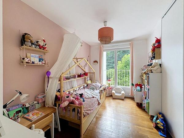 Maison coup de coeur à Bièvres  Entièrement rénovée, 3 chambres, aucun travaux à prévoir !