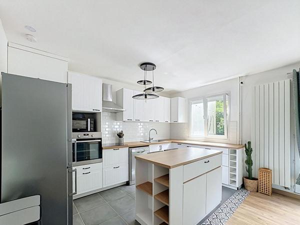 Maison coup de coeur à Bièvres  Entièrement rénovée, 3 chambres, aucun travaux à prévoir !