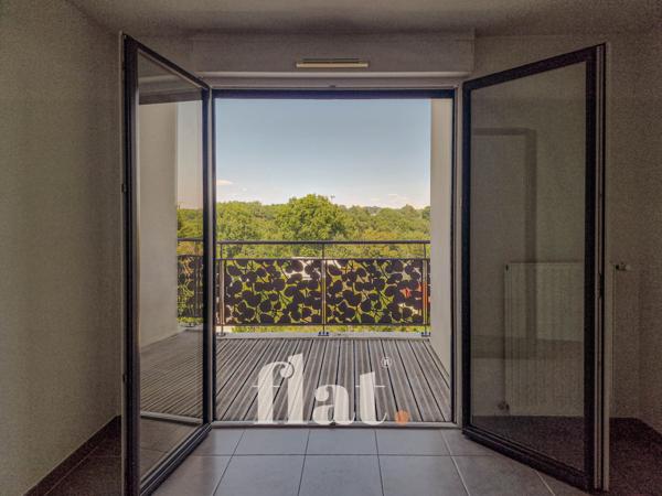 PONT DU CENS / PETIT CHANTILLY | BALCON AVEC VUE | DPE C (BBC 2013) | PARKING |