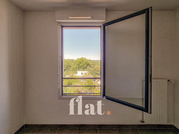 PONT DU CENS / PETIT CHANTILLY | BALCON AVEC VUE | DPE C (BBC 2013) | PARKING |