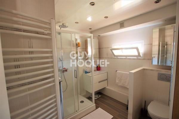 Clermont-Ferrand - Maison T4 de 120 m² avec garage et cour