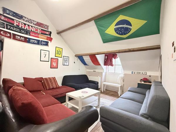 Maison avec grand potentiel au centre de freneuse