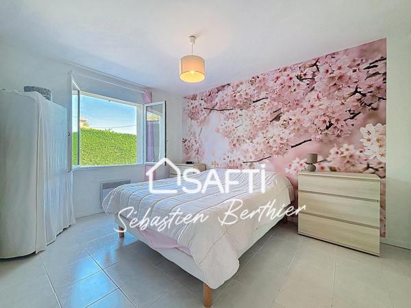 Un havre de paix à Lavaur : villa de plain-pied avec piscine et jardin